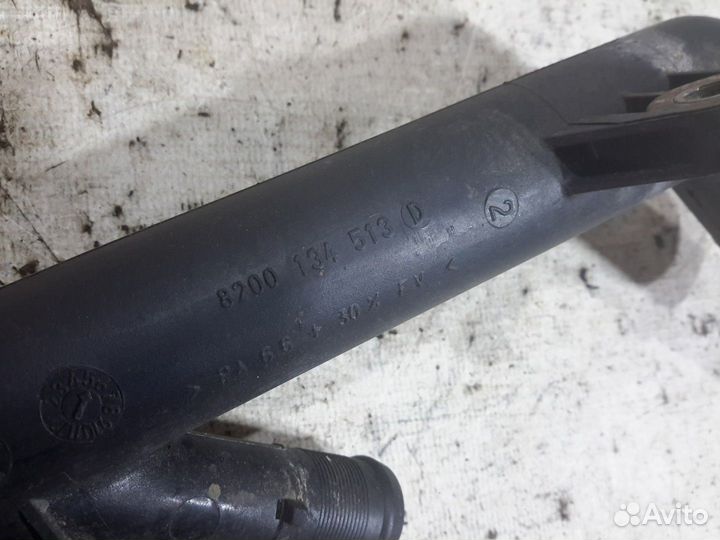 Патрубок системы охлаждения Renault Fluence