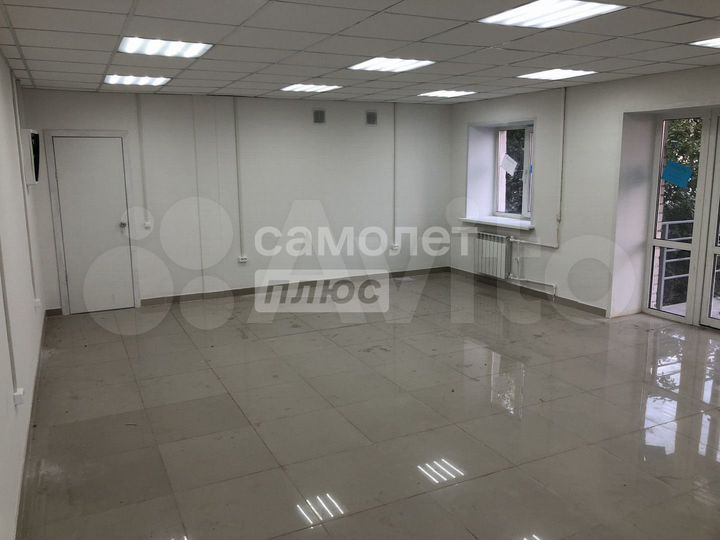 Сдам торговое помещение, 45.7 м²