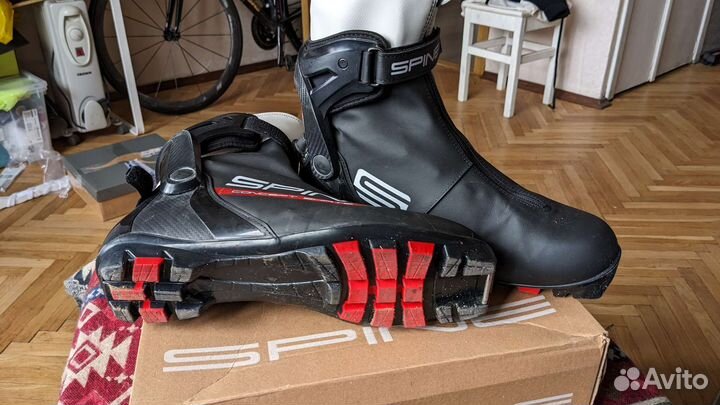 Лыжные ботинки Spine коньковые 46,5