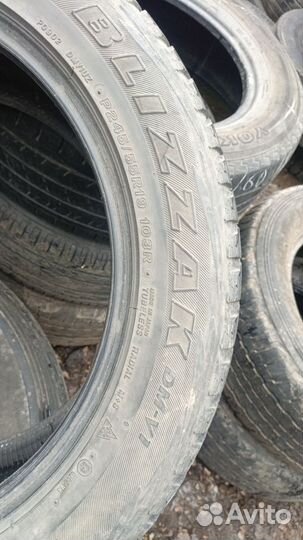 Bridgestone Blizzak DM-V1 245/55 R19