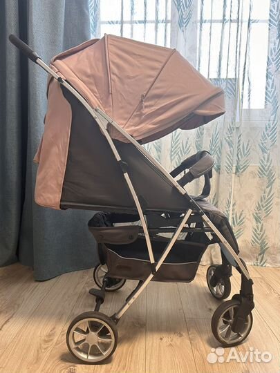 Коляска прогулочная