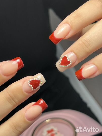 Маникюр с покрытием гель лак
