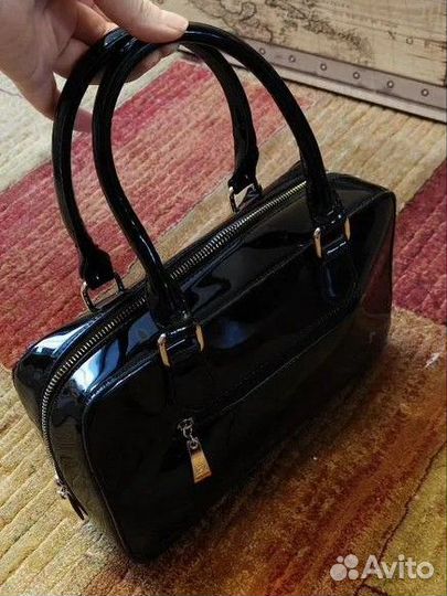 Сумка женская черная лаковая