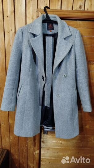 Пальто женское демисезонное 46