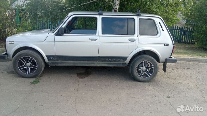 LADA 4x4 (Нива) 1.7 МТ, 2011, 160 000 км