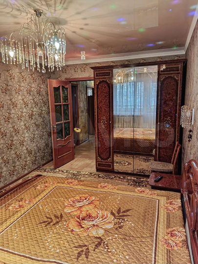 4-к. квартира, 99,2 м², 1/9 эт.