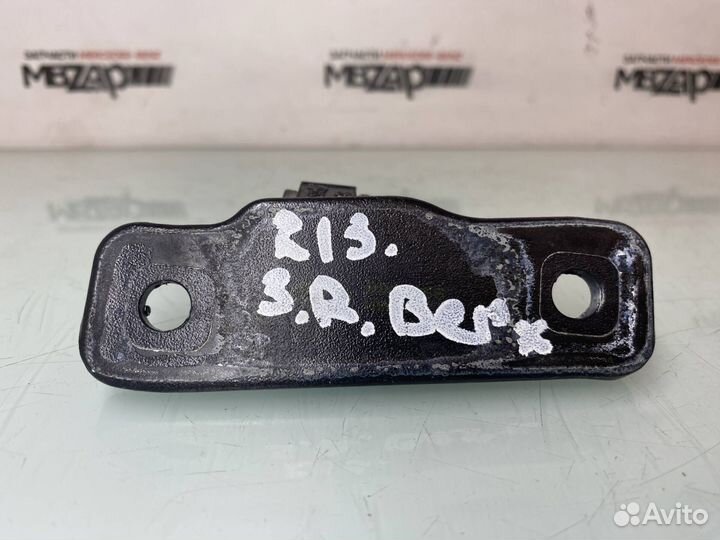 Петля задней правой двери Mercedes W213 E 213