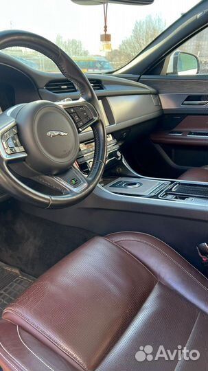 Jaguar XF 2.0 AT, 2018, 71 900 км