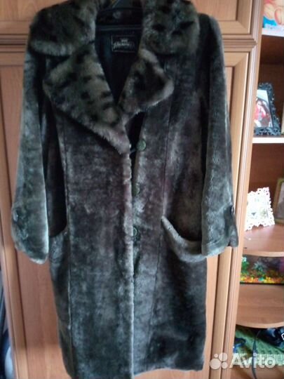 Шуба мутоновая 48 размер