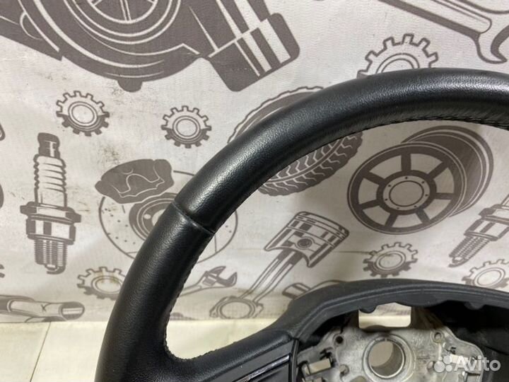 Руль Skoda Rapid