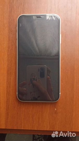 Мобильные телефоны бу iPhone 11