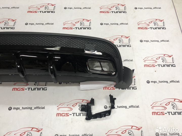 Диффузор с насадками Mercedes GLA 45 AMG all black