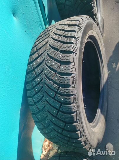 Michelin X-Ice North 4 205/55 R16 94T