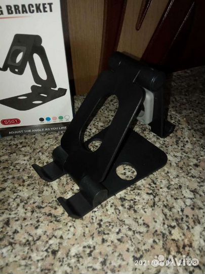 Подставка под телефон сгибающая