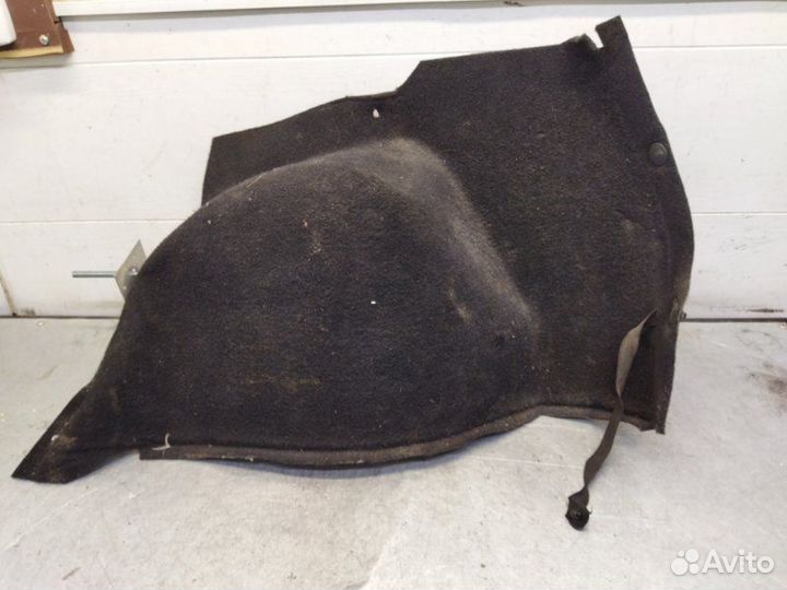 Обшивка багажника задняя правая Ford Fusion fxja