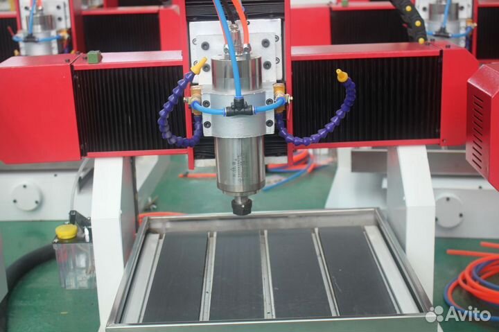 Фрезерный станок чпу по металлу S4040 2года гарант