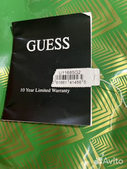 Часы guess