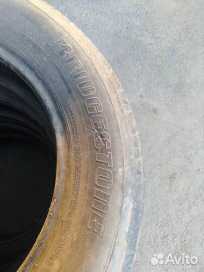 Bridgestone Dueler H/T 225/65 R17