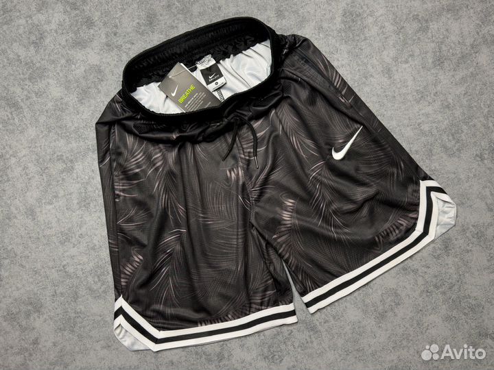 Шорты Nike floral