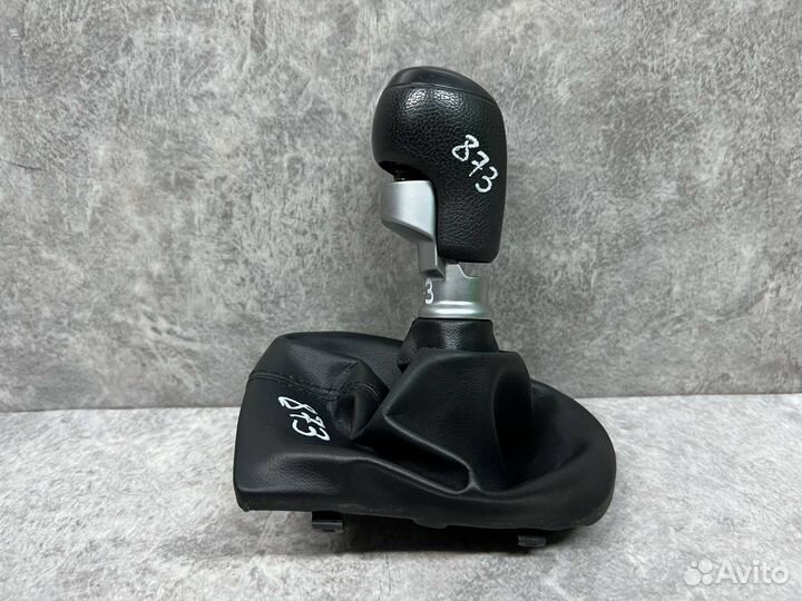 Ручка кулисы кпп Hyundai Solaris 2012 437110U100RY