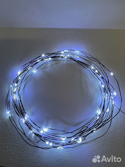 Тонкая гирлянда Нить На батарейках Белый свет