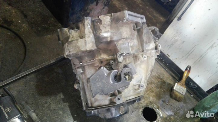 МКПП на Volkswagen Caddy 2л