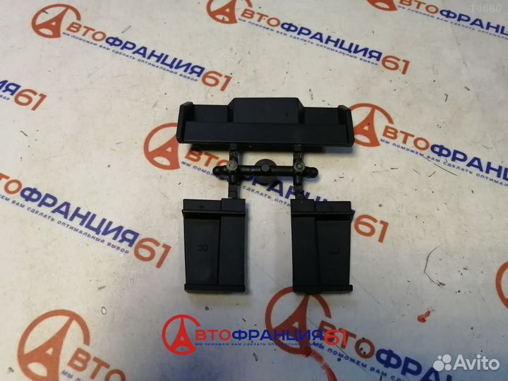 Клипса, 960402987R renault megane 2