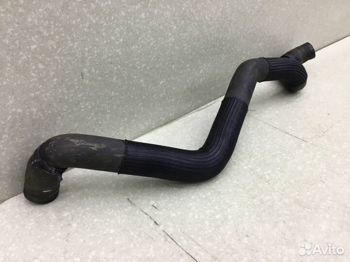 Патрубок радиатора охлаждения JAC JS6 2022 1303200U2400