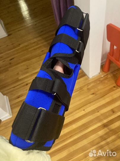 Ортез на коленный сустав