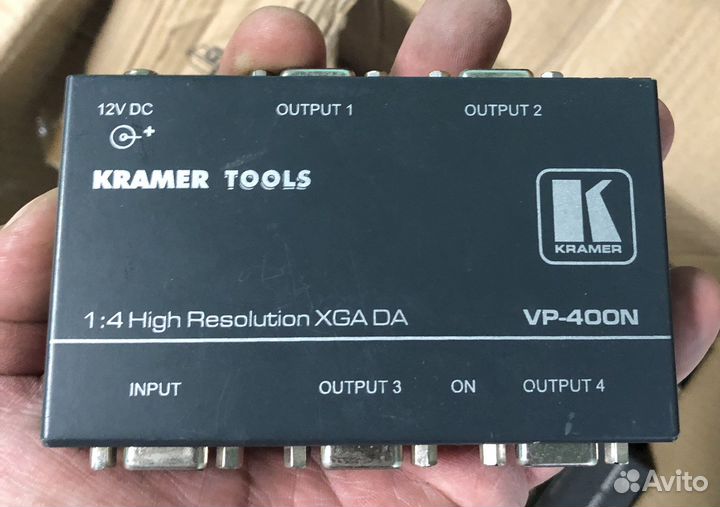 Делитель VGA 1/4 kramer VP-400N