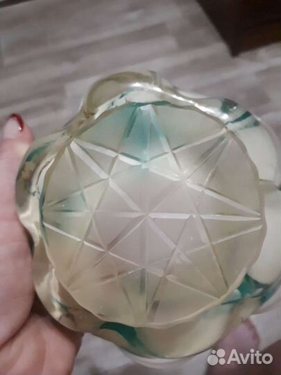 Винтаж. Вазочка