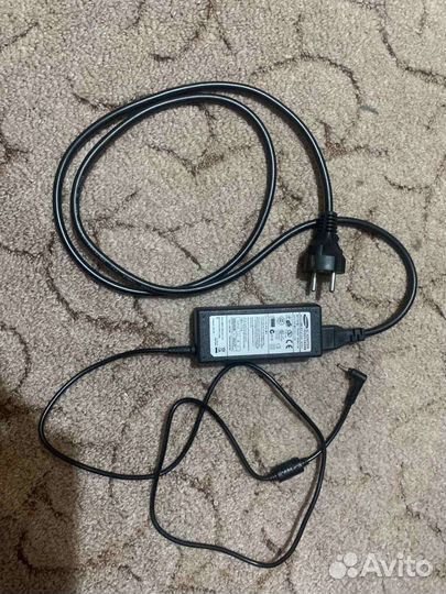 Блок питания для ноутбука