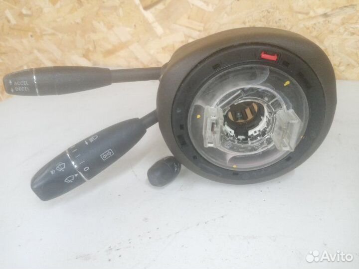 Переключатель подрулевой Mercedes C-Class W204