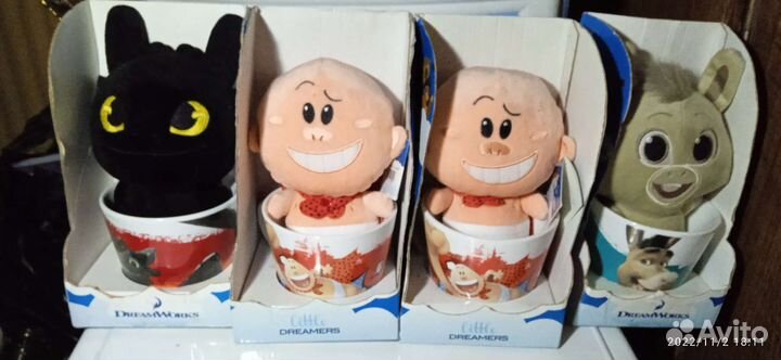 Игрушки в кружке