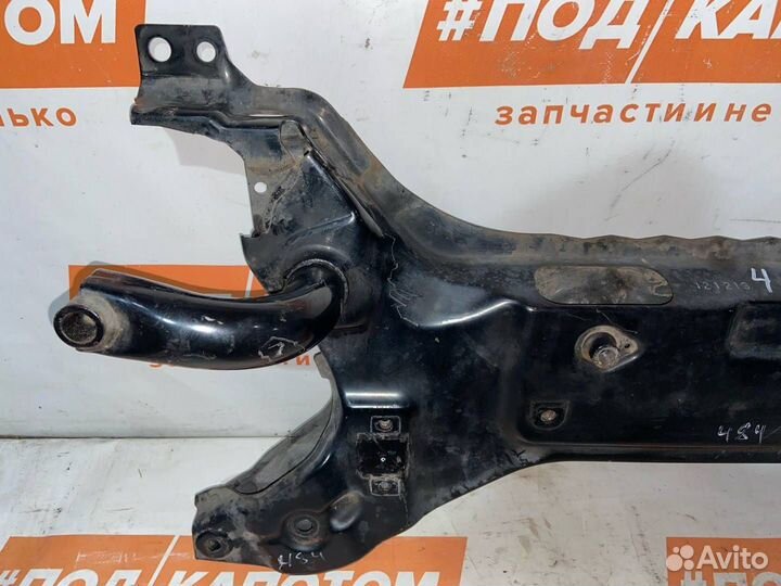 Подрамник Mitsubishi Outlander