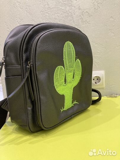 Рюкзак школьный кожаный