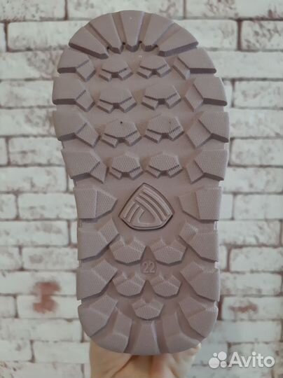 Детские зимние ботинки дутики