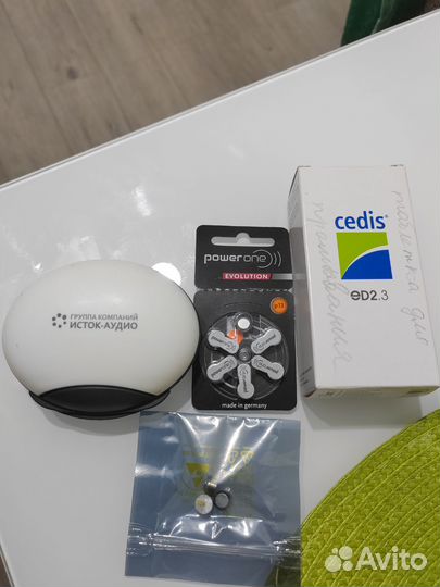 Слуховой аппарат oticon