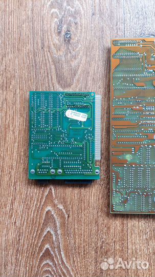 Ретро материнская плата IBM PS-XT с видеокартой