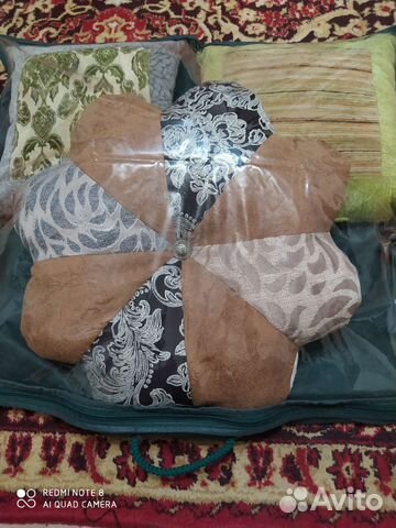 Декоративные подушки новые