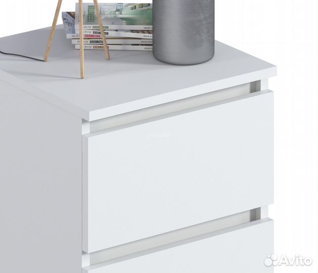 Тумба прикроватная белая классическая