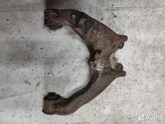 Рычаг подвески передний Mitsubishi Pajero Sport 2