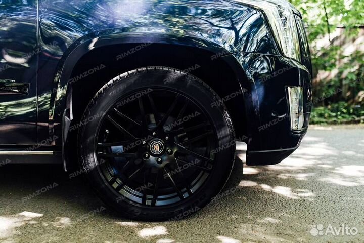 Кованые диски R22 на Cadillac Escalade