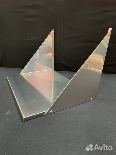 Полка пристенная из нержавейки