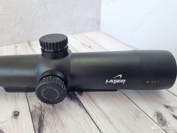 Прицел дальномер Nikon Nikon Laser IRT 2.5-10x40 M