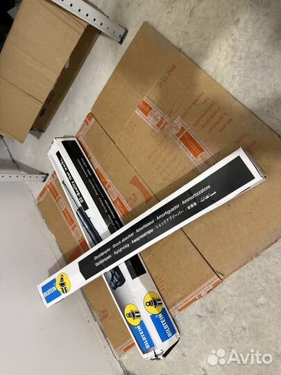 Амортизаторы задние на BMW F20 F30 F34 F36