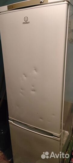 Холодильники бу indesit
