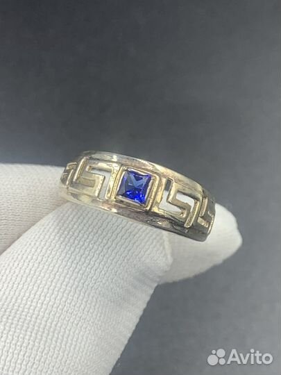 Серебряное кольцо