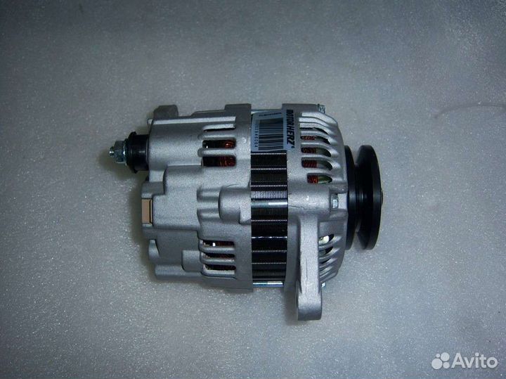 Генератор nissan K15/K21