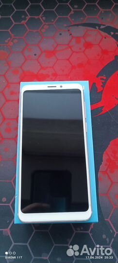 Meizu M8, 4/64 ГБ